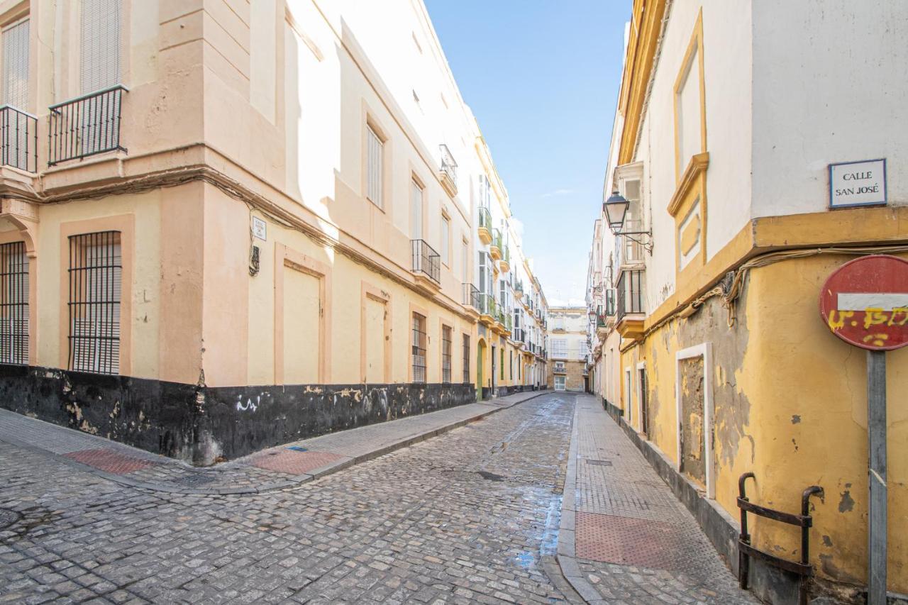 Apartamento El Cobijo De Cádiz Exterior photo